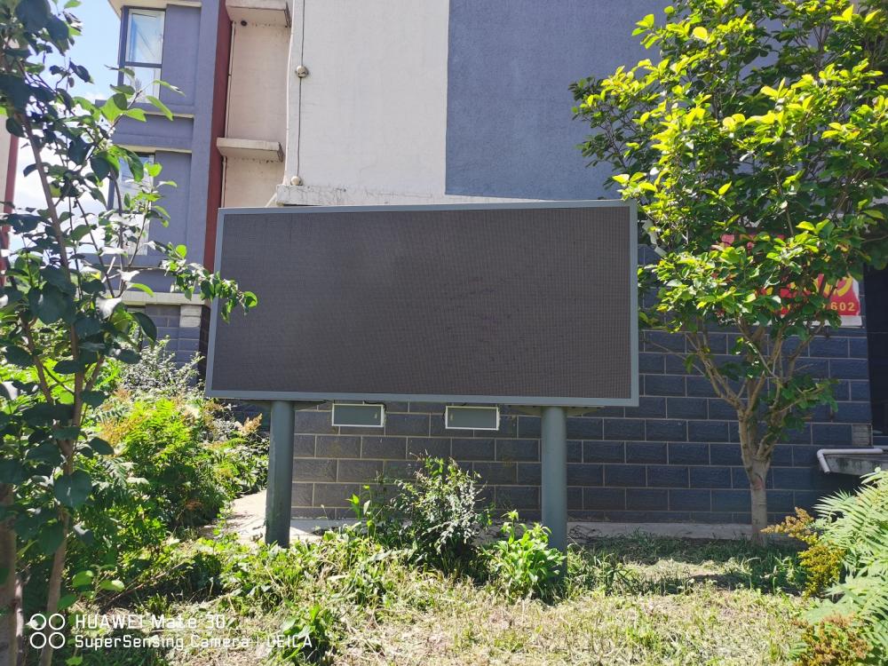 LED拼接显示屏系统安装、单色、全彩、模组、发送卡、接收卡、箱体、服务器、液晶拼接屏等(图3) LED拼接显示屏系统安装、单色、全彩、模组、发送卡、接收卡、箱体、服务器、液晶拼接屏等(图3)